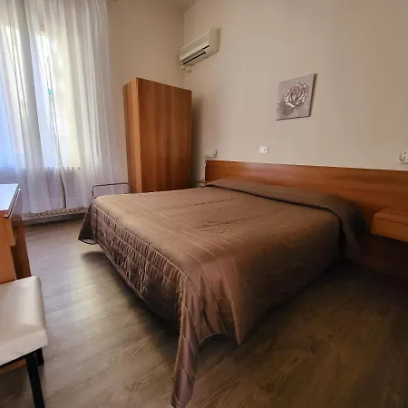 Hotel Giovanna 3*